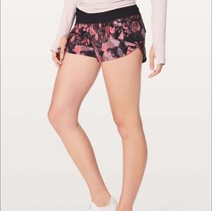 Lululemon Speed Up Shorts 2.5" 